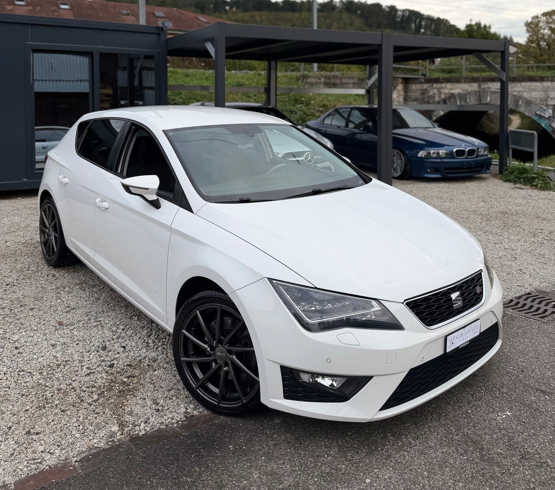 SEAT Leon SC 1.8 TSI FR DSG Frisch Ab MFK Garantie Bose-Sound